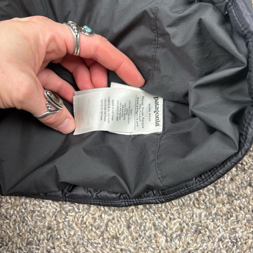 Patagonia Women’s Radalie Jacket - Picture 9 of 11